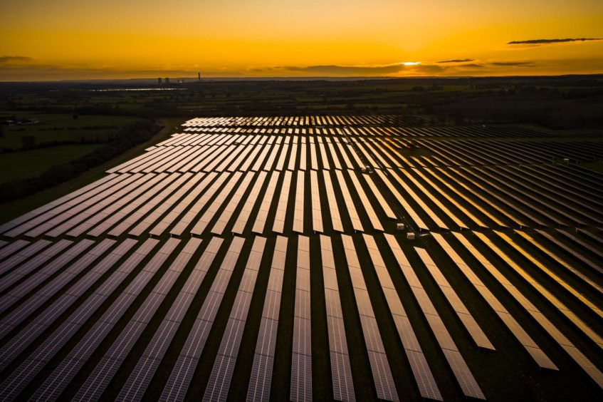 Qabas solar electricity farm img